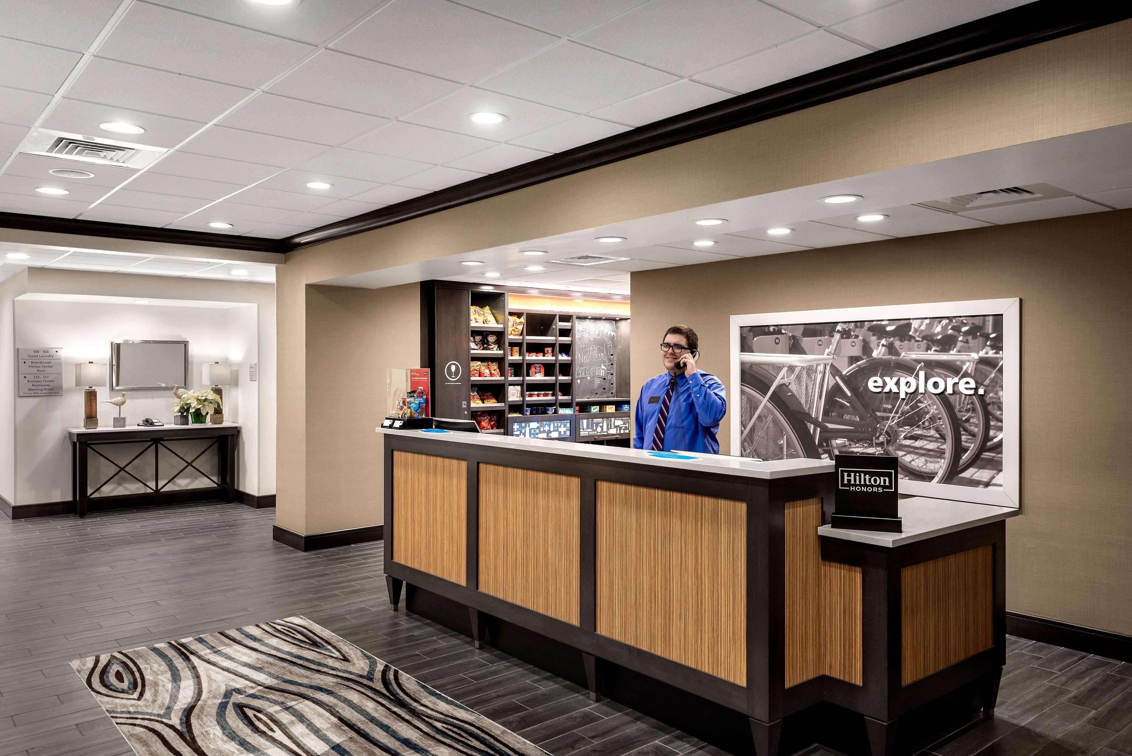 Hampton Inn & Suites West Melbourne-Palm Bay Road Екстериор снимка